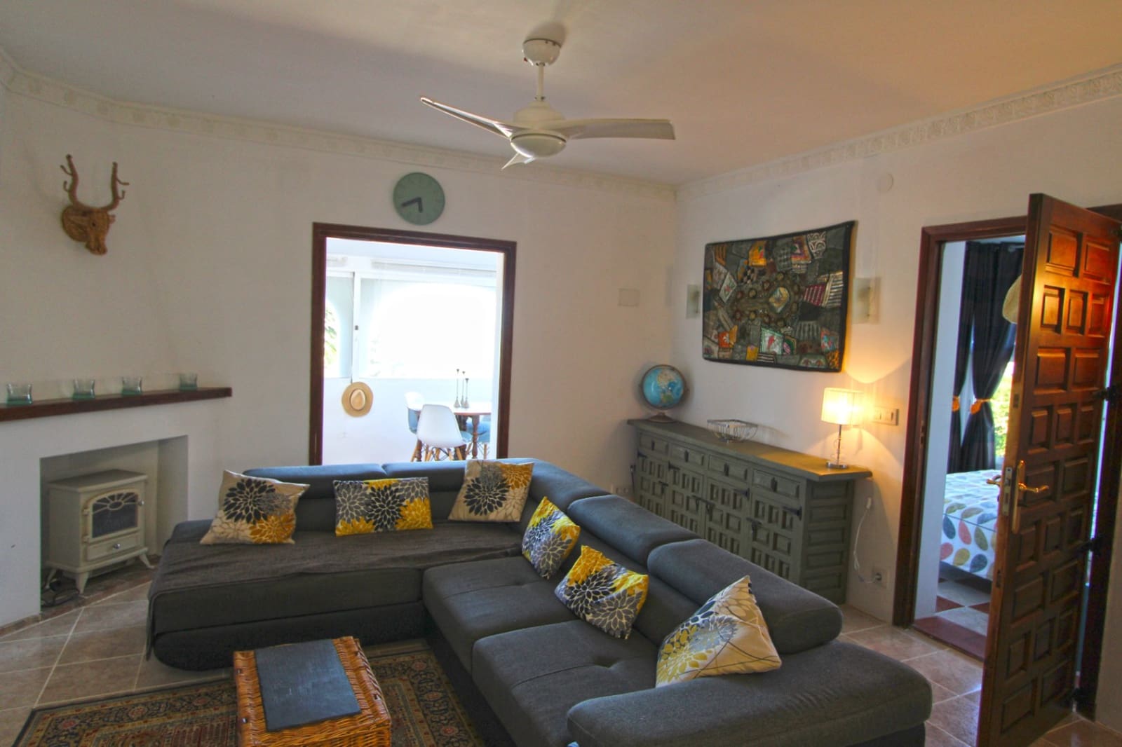 2 Zimmer Villa zu verkaufen in Orba mit Pool Garage - 175.000 € (Ref: 9895418)