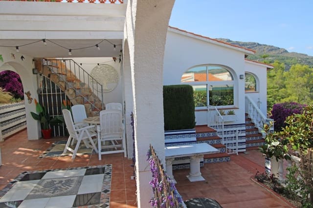 2 quarto Moradia para venda em Orba com piscina garagem - 175 000 € (Ref: 9895418)