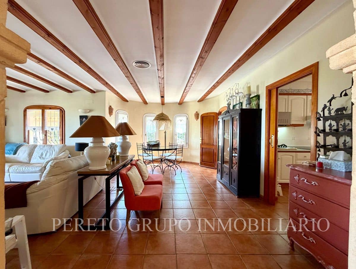 4 bedroom Villa for sale in Denia with pool garage - € 795,000 (Ref: 9895419)