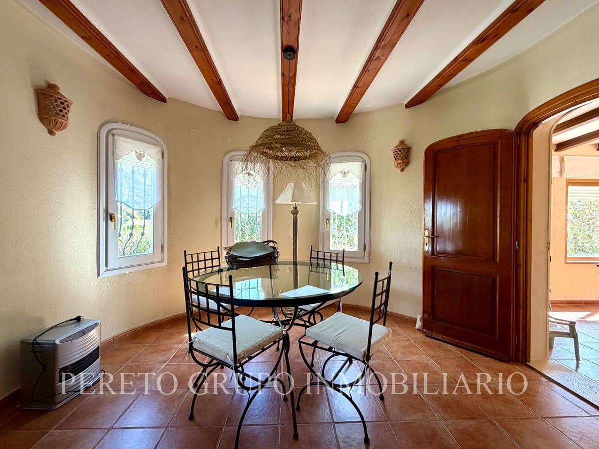 4 bedroom Villa for sale in Denia with pool garage - € 795,000 (Ref: 9895419)