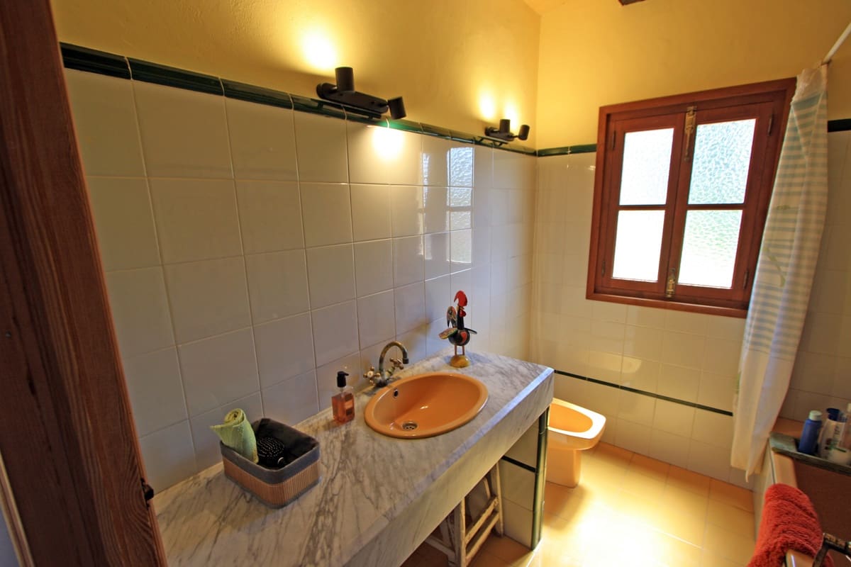 4 soverom Villa til salgs i Javea / Xabia med svømmebasseng garasje - € 1 350 000 (Ref: 9908910)