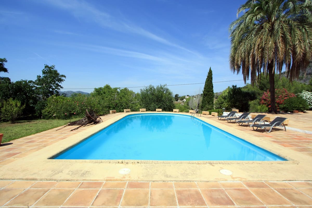 4 soverom Villa til salgs i Javea / Xabia med svømmebasseng garasje - € 1 350 000 (Ref: 9908910)