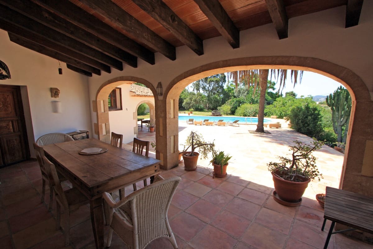4 soverom Villa til salgs i Javea / Xabia med svømmebasseng garasje - € 1 350 000 (Ref: 9908910)