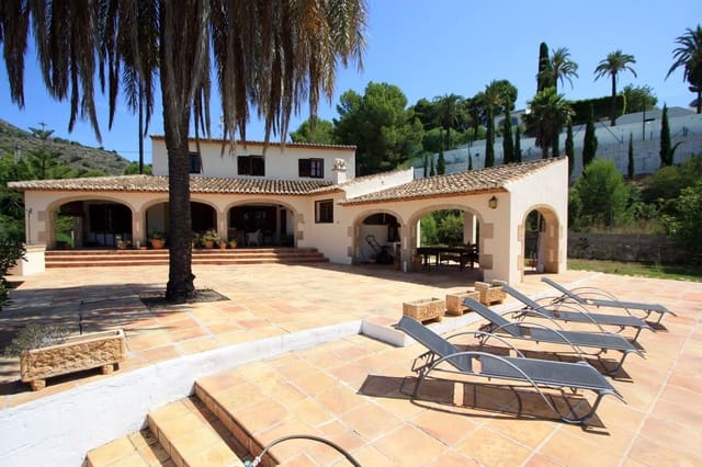 4 soverom Villa til salgs i Montgó - Ermita, Javea / Xàbia med svømmebasseng garasje - € 1 350 000 (Ref: 9908910)