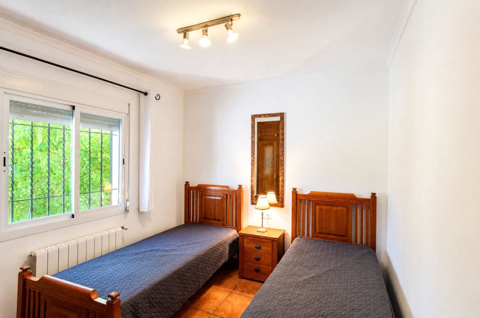 Chalet de 4 habitaciones en Orba en venta con piscina garaje - 525.000 € (Ref: 9940812)