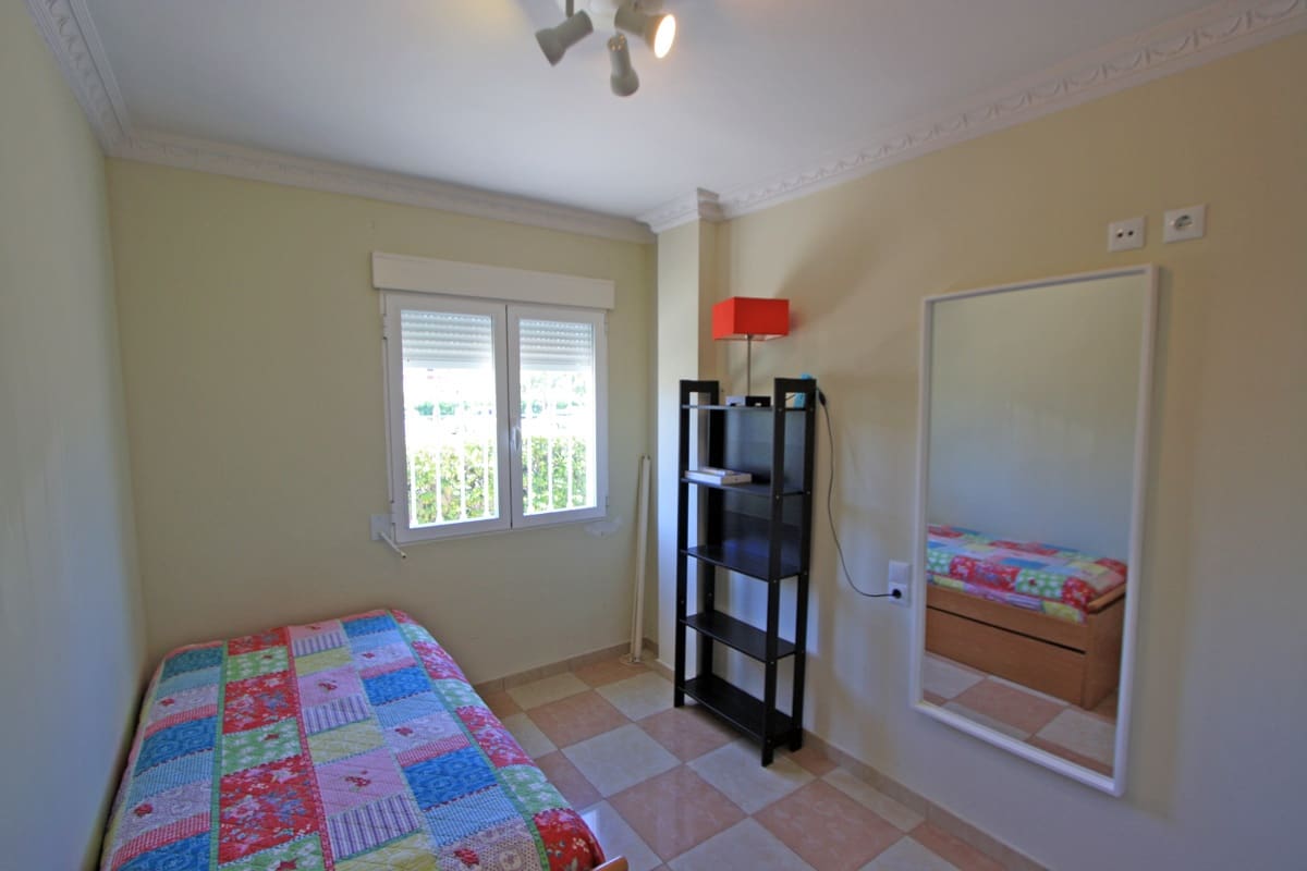 3 Zimmer Apartment zu verkaufen in Denia mit Pool Garage - 330.000 € (Ref: 9944329)