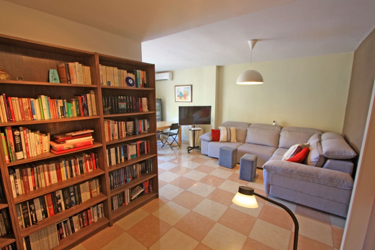 3 Zimmer Apartment zu verkaufen in Denia mit Pool Garage - 330.000 € (Ref: 9944329)