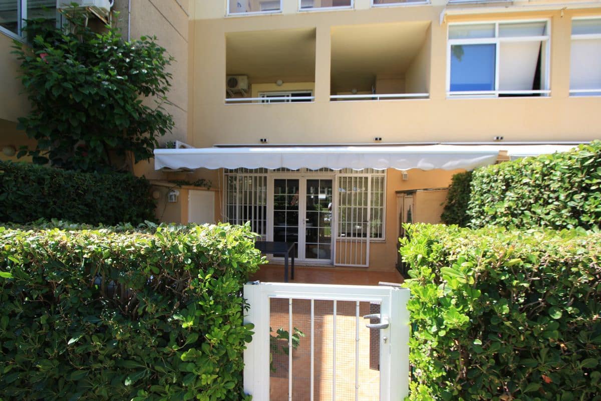 3 Zimmer Apartment zu verkaufen in Denia mit Pool Garage - 330.000 € (Ref: 9944329)