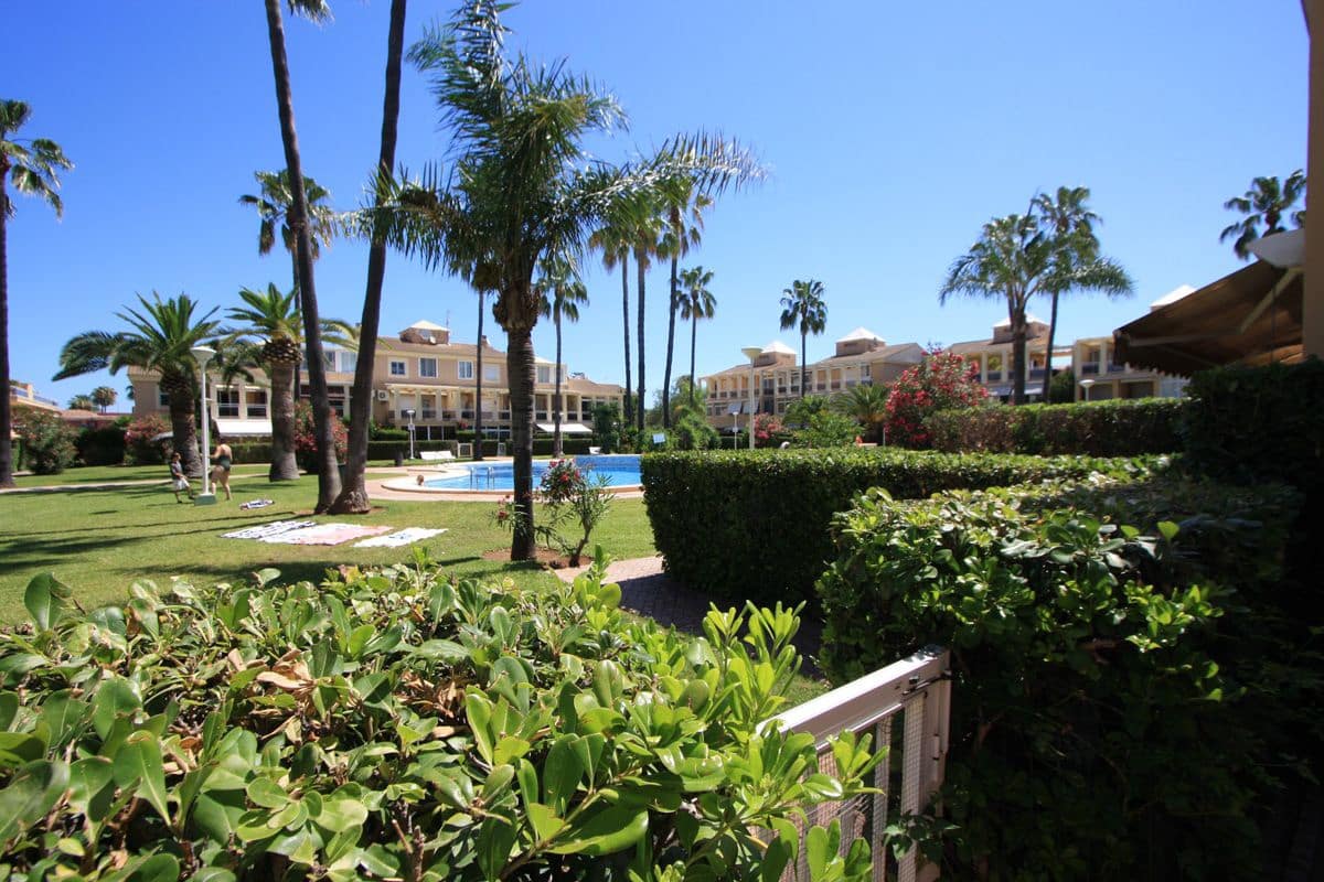 3 Zimmer Apartment zu verkaufen in Denia mit Pool Garage - 330.000 € (Ref: 9944329)