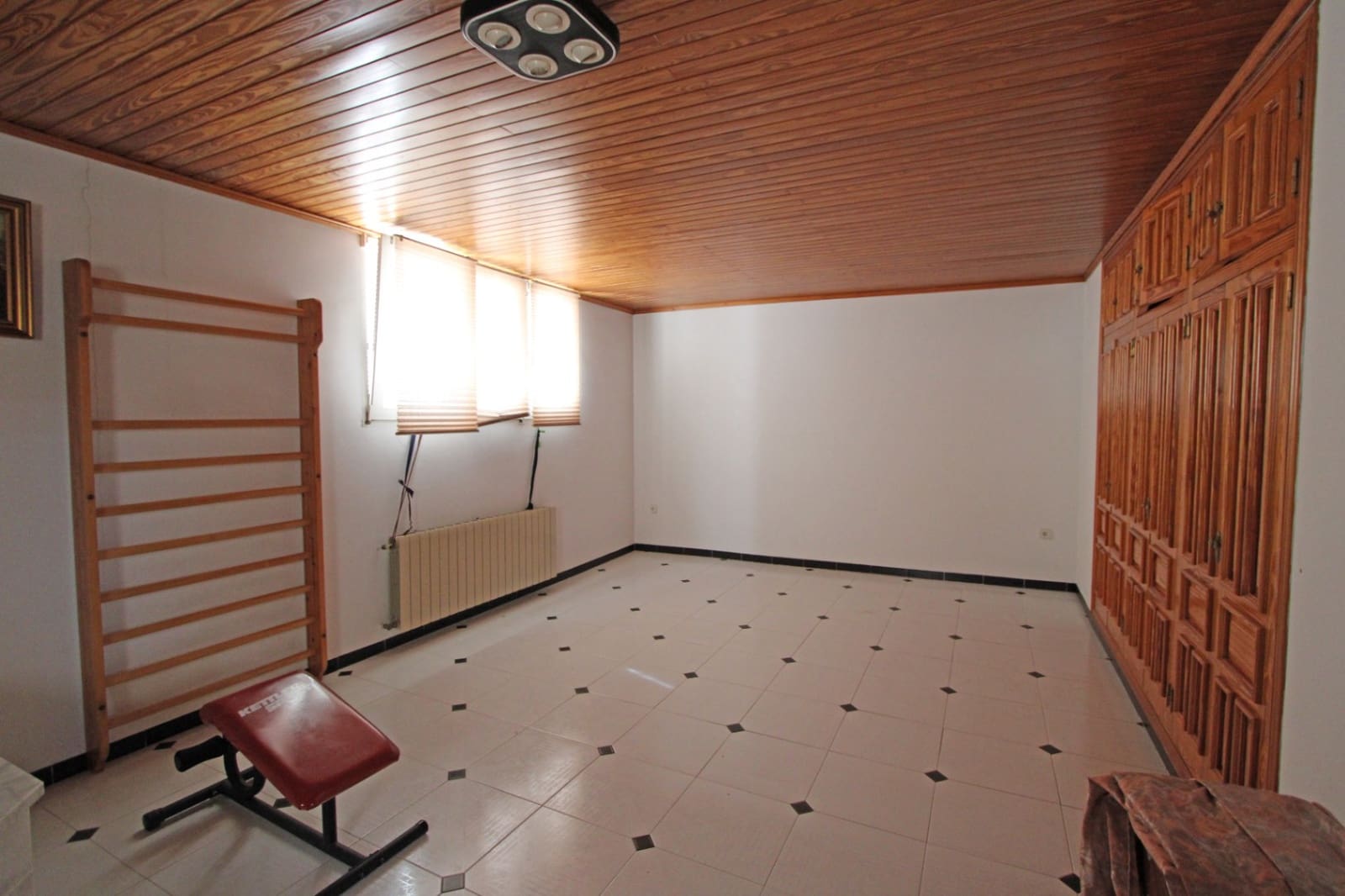 4 Zimmer Haus zu verkaufen in Pego mit Garage - 479.000 € (Ref: 9948896)