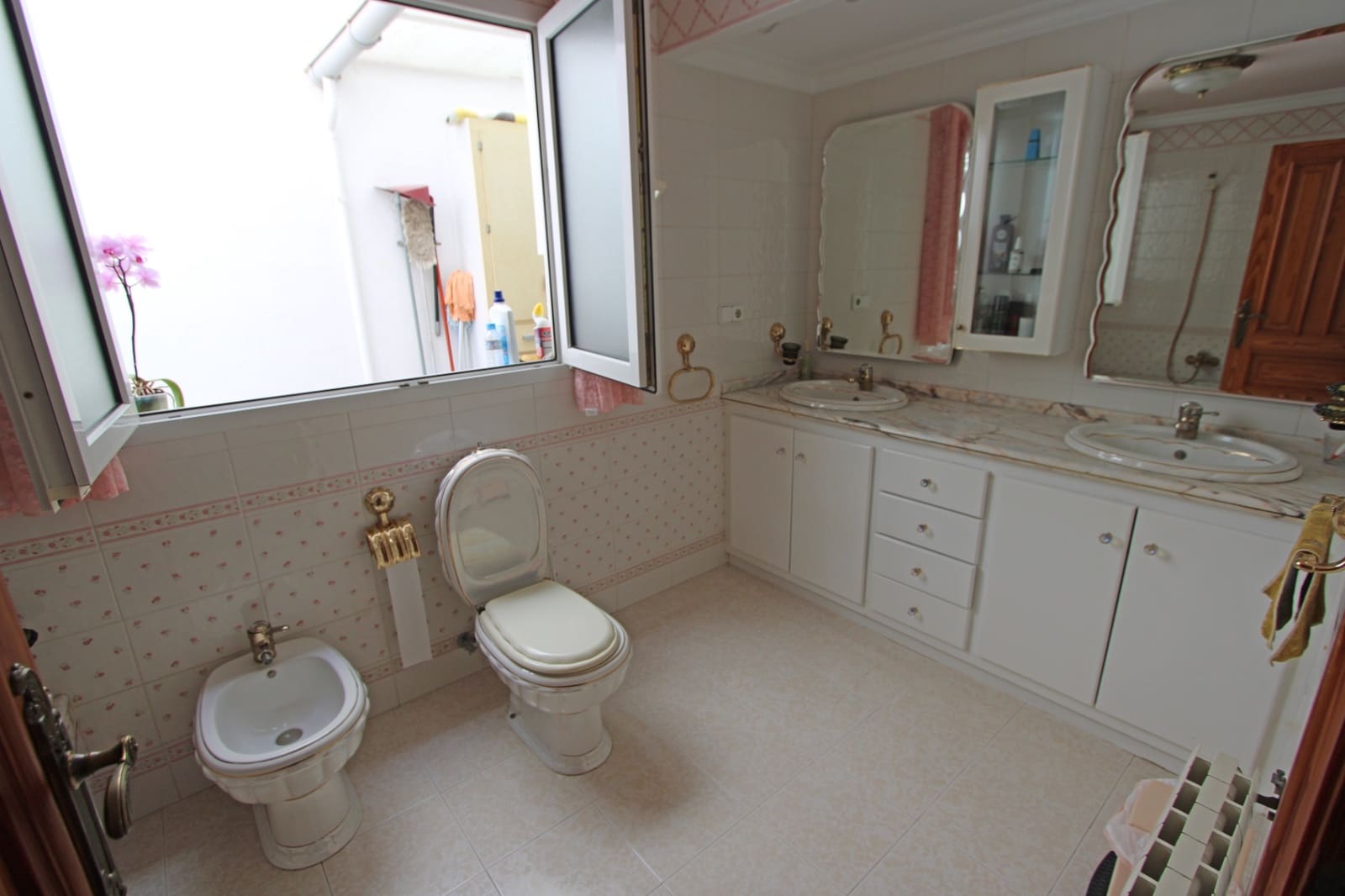 4 Zimmer Haus zu verkaufen in Pego mit Garage - 479.000 € (Ref: 9948896)