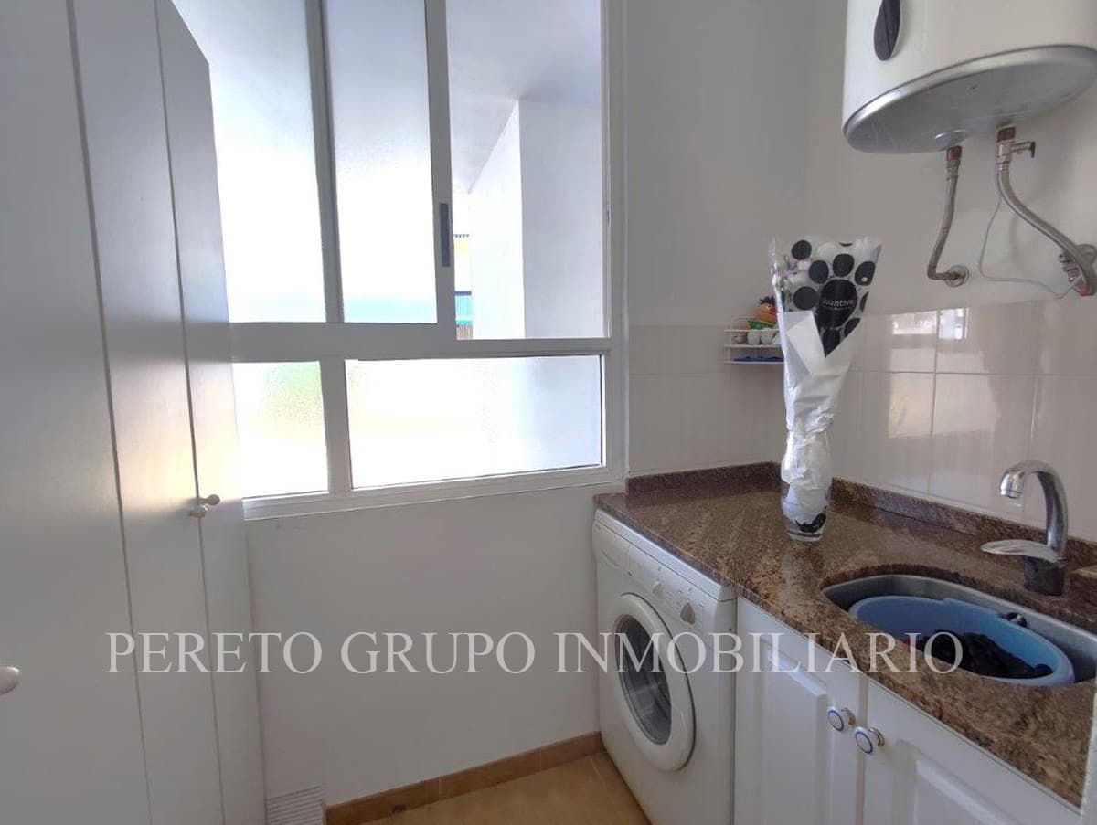2 soverom Leilighet til salgs i Denia med svømmebasseng garasje - € 360 000 (Ref: 9950718)
