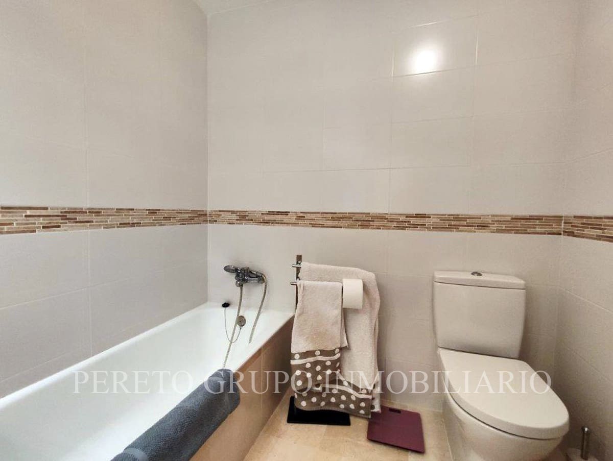 2 soverom Leilighet til salgs i Denia med svømmebasseng garasje - € 360 000 (Ref: 9950718)