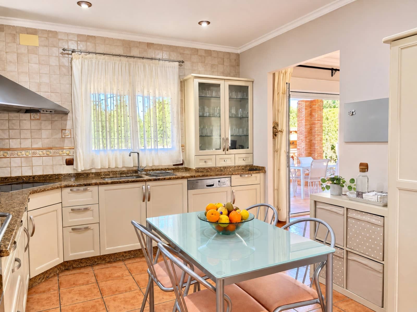 6 bedroom Villa for sale in Orba with pool garage - € 890,000 (Ref: 9965548)