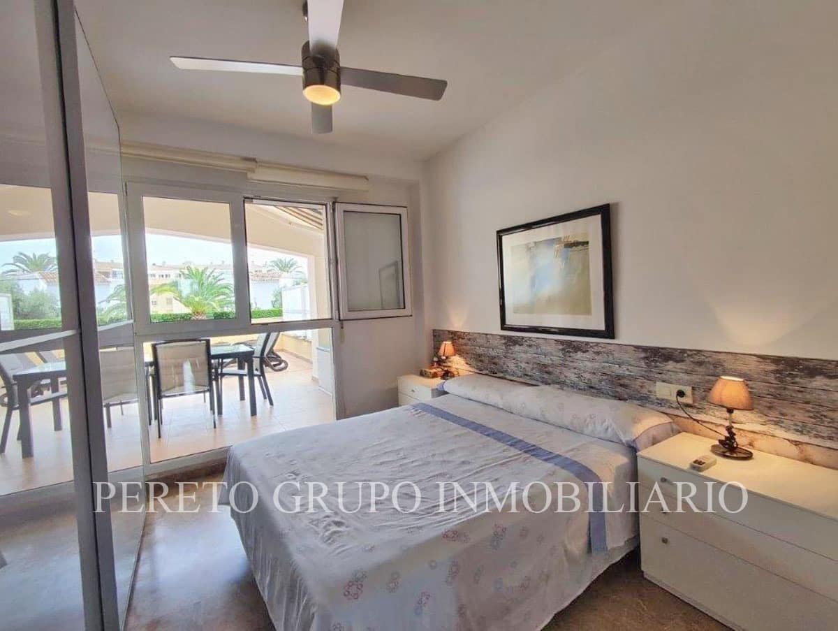 2 soverom Leilighet til salgs i Denia med svømmebasseng garasje - € 339 000 (Ref: 9973802)