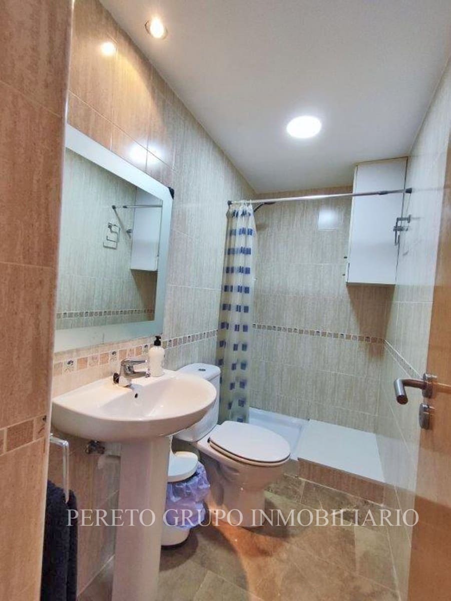 2 soverom Leilighet til salgs i Denia med svømmebasseng garasje - € 339 000 (Ref: 9973802)