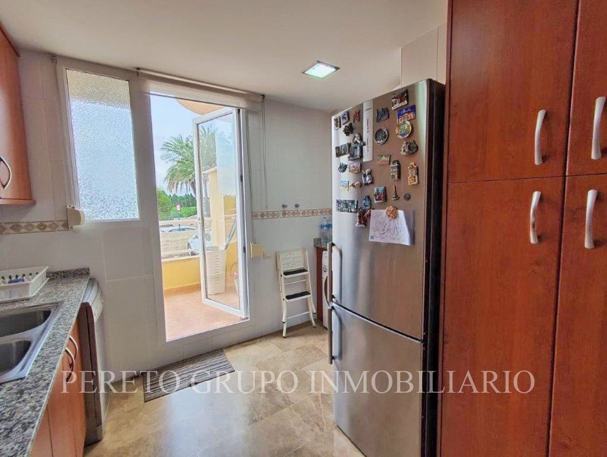 2 soverom Leilighet til salgs i Denia med svømmebasseng garasje - € 339 000 (Ref: 9973802)