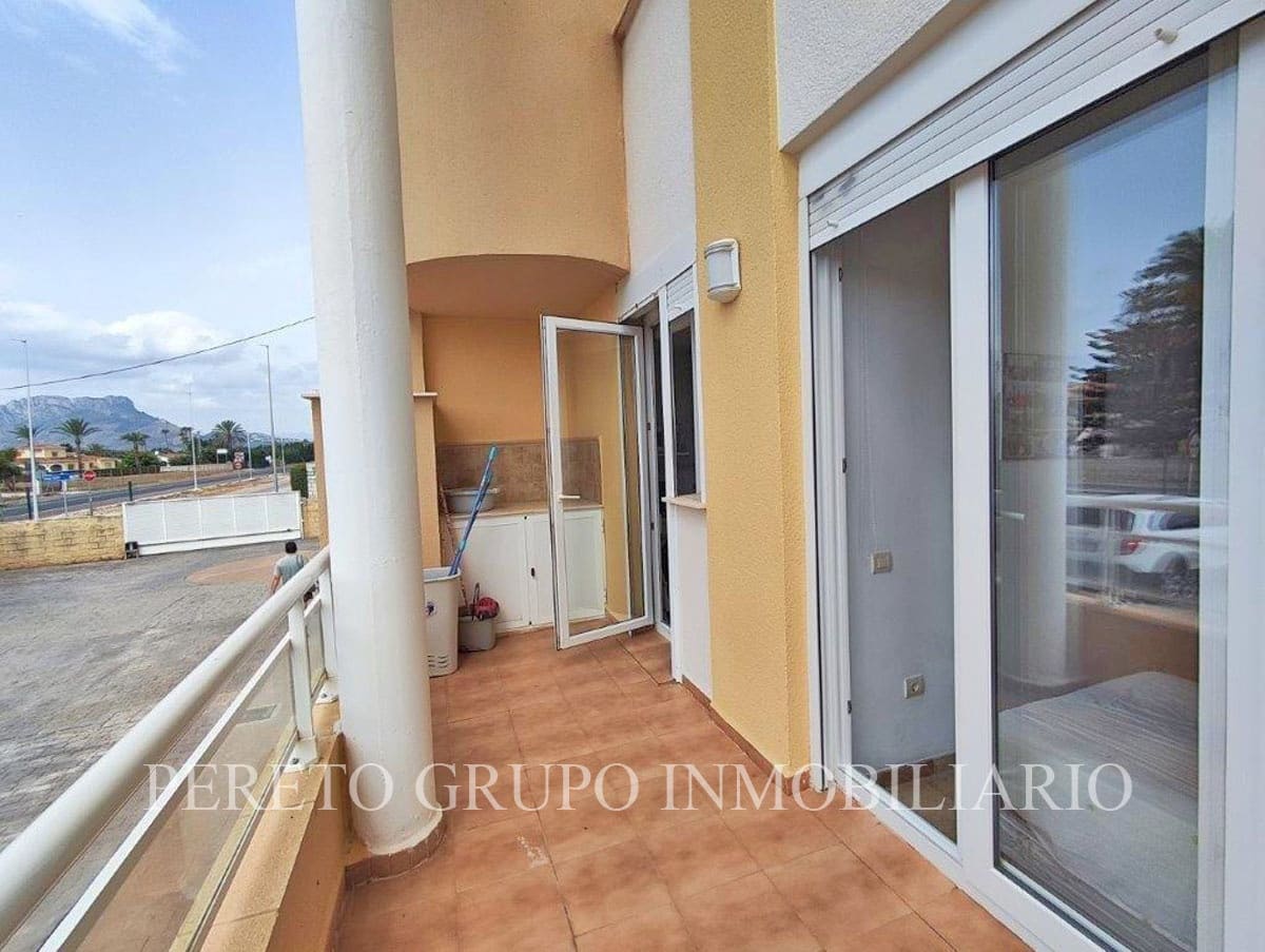 2 soverom Leilighet til salgs i Denia med svømmebasseng garasje - € 339 000 (Ref: 9973802)