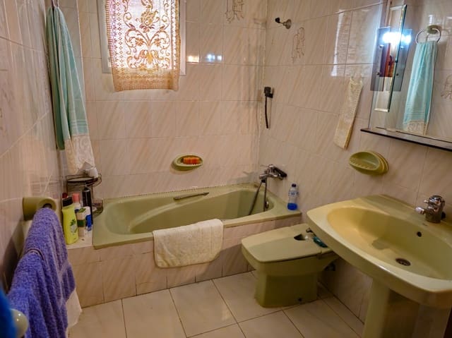 4 camera da letto Casa in vendita in Sagra - 184.500 € (Rif: 9989824)