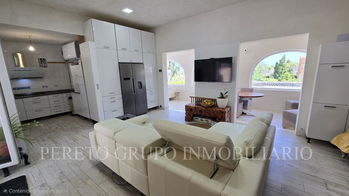 3 soveværelse Villa til salg i Denia med swimmingpool garage - € 679.000 (Ref: 9989957)