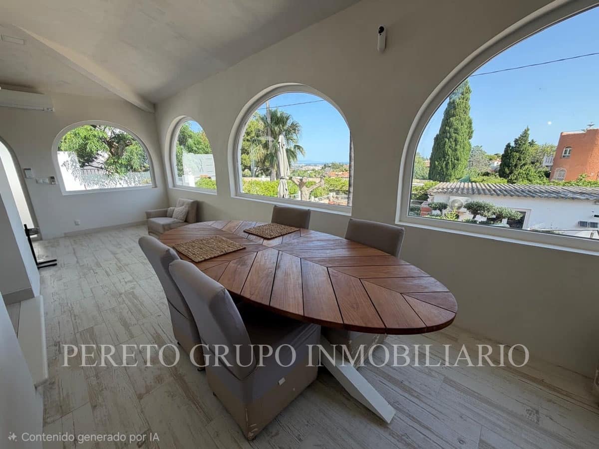 3 soveværelse Villa til salg i Denia med swimmingpool garage - € 679.000 (Ref: 9989957)
