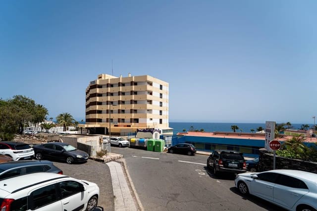 Studio for sale in San Bartolomé de Tirajana with pool - € 195,000 (Ref: 10022465)