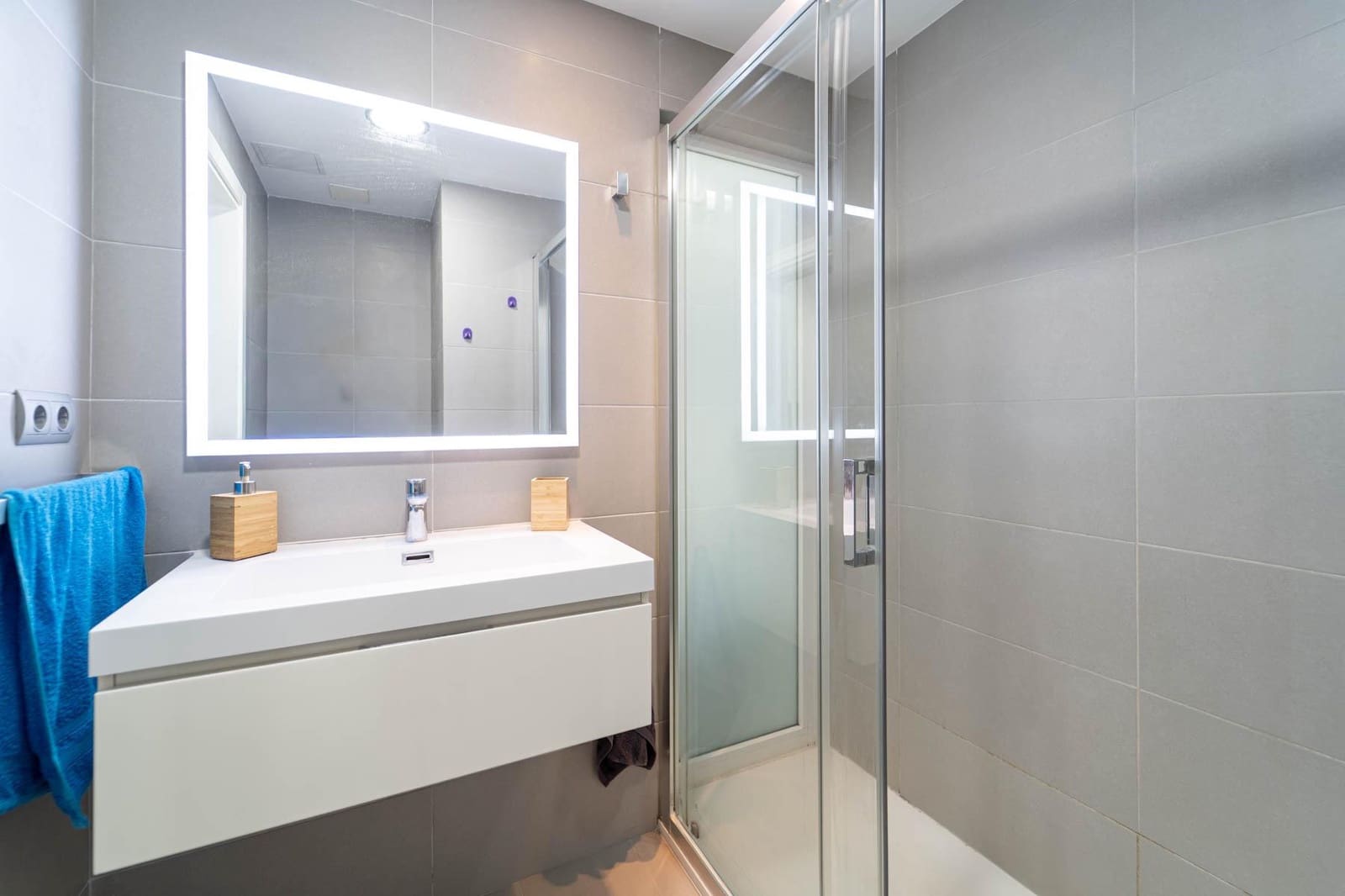 Estudio en San Bartolomé de Tirajana en venta con piscina - 195.000 € (Ref: 10022465)