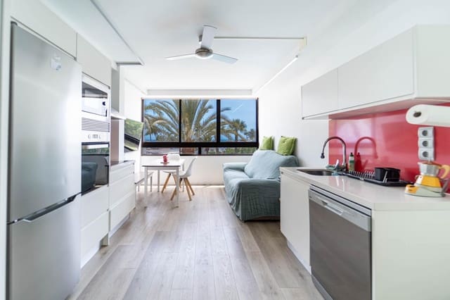 Studio for sale in San Bartolomé de Tirajana with pool - € 195,000 (Ref: 10022465)