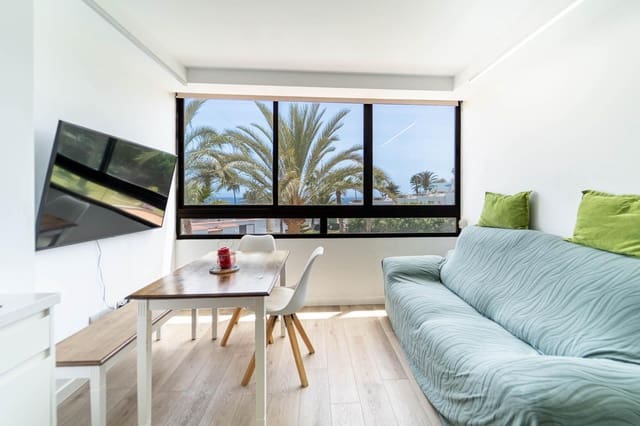 Studio for sale in San Bartolomé de Tirajana with pool - € 195,000 (Ref: 10022465)