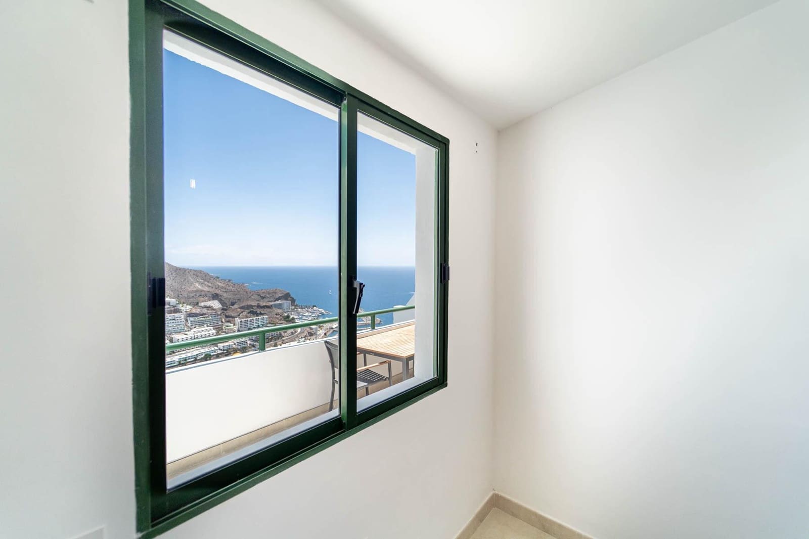 1 sovrum Lägenhet till salu i Puerto Rico med pool - 220 000 € (Ref: 10081193)