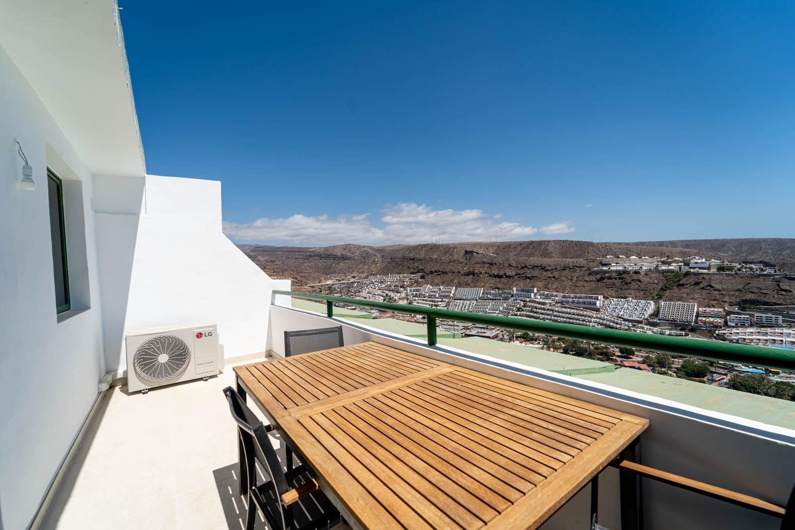 1 sovrum Lägenhet till salu i Puerto Rico med pool - 220 000 € (Ref: 10081193)