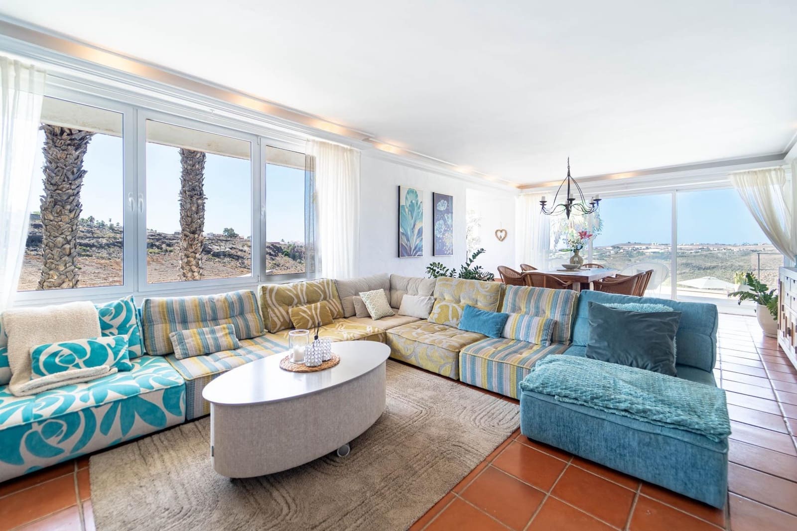3 bedroom Villa for sale in San Bartolome de Tirajana with pool garage - € 1,200,000 (Ref: 10100425)