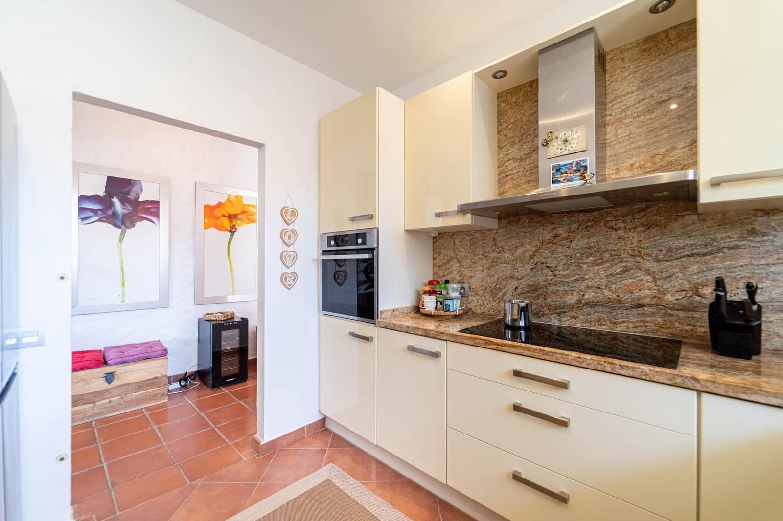 3 bedroom Villa for sale in San Bartolome de Tirajana with pool garage - € 1,200,000 (Ref: 10100425)