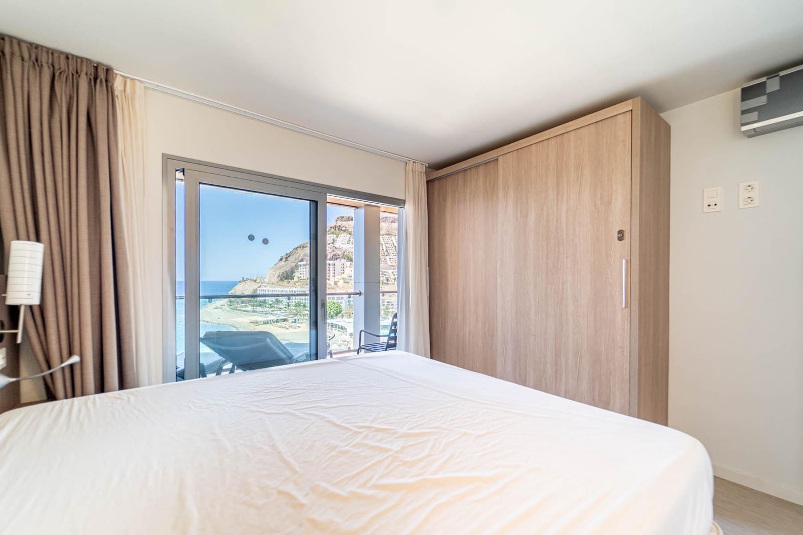2 makuuhuone Huoneisto myytävänä paikassa Playa del Cura mukana uima-altaan - 425 000 € (Ref: 10109671)