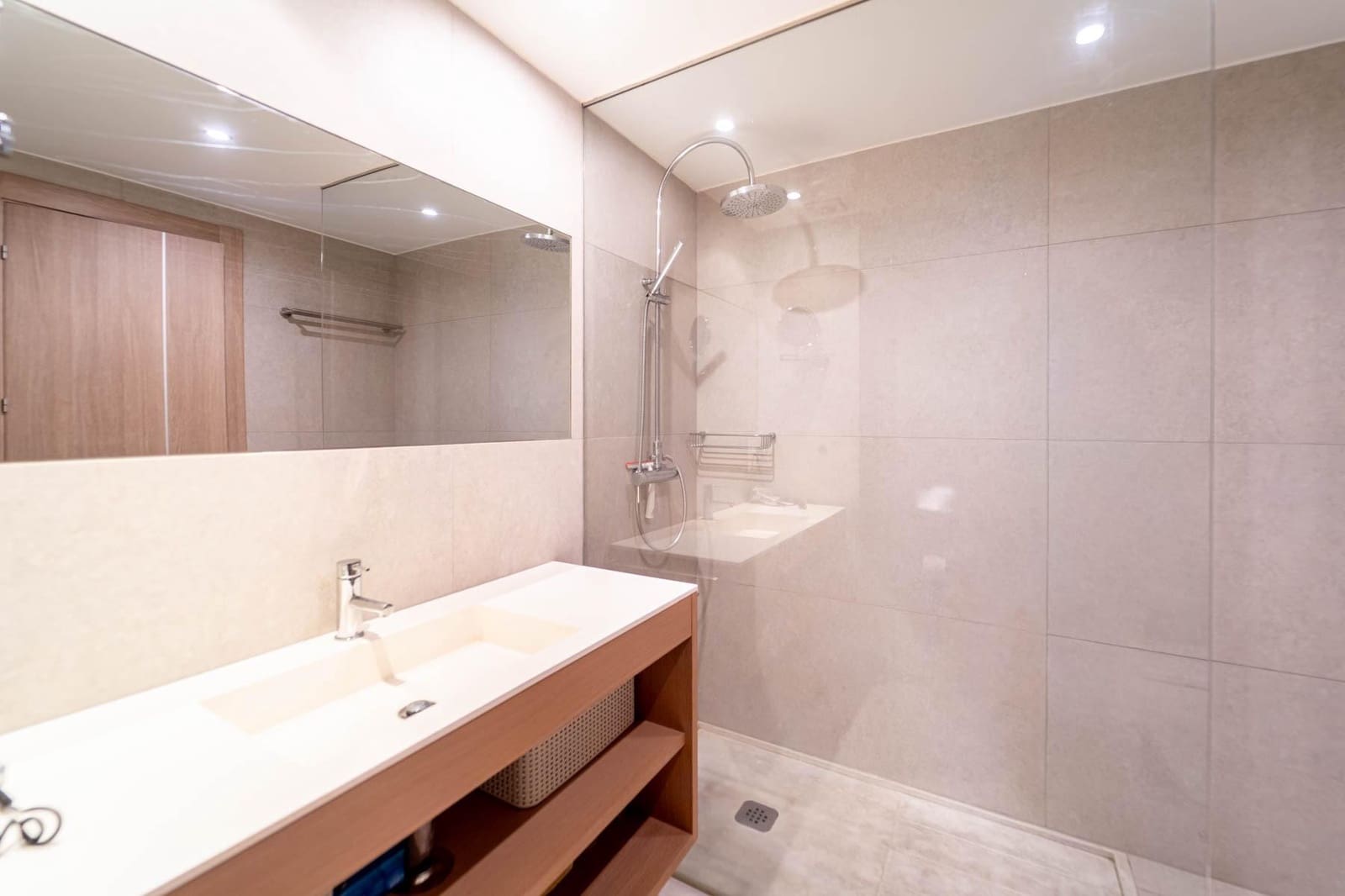 2 makuuhuone Huoneisto myytävänä paikassa Playa del Cura mukana uima-altaan - 425 000 € (Ref: 10109671)