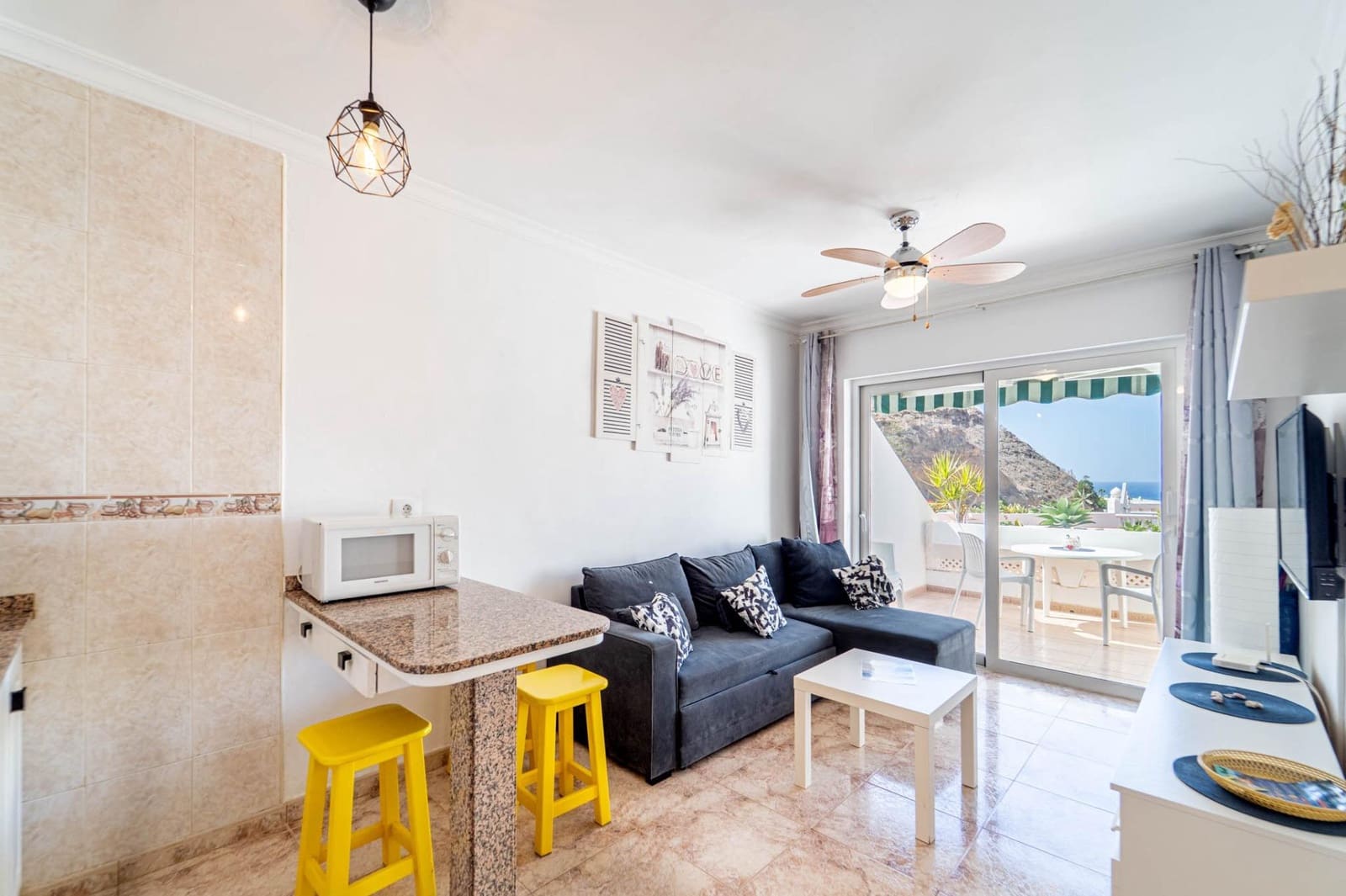 1 quarto Apartamento para venda em Puerto Rico com piscina - 175 000 € (Ref: 10139695)