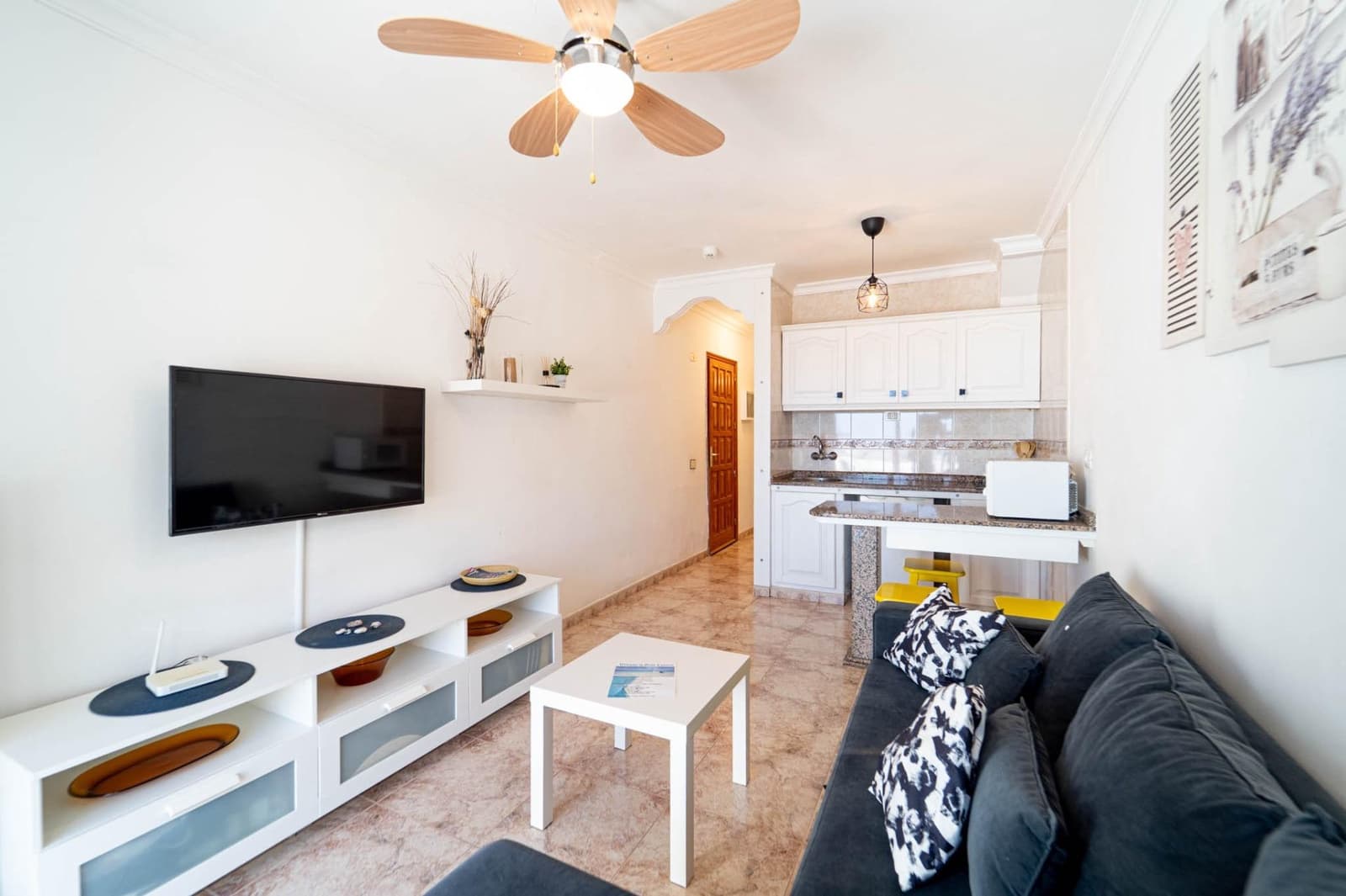 1 quarto Apartamento para venda em Puerto Rico com piscina - 175 000 € (Ref: 10139695)