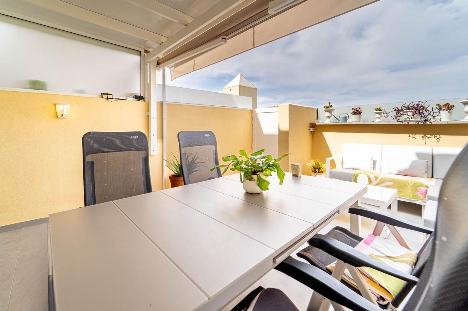2 sovrum Lägenhet till salu i Puerto Rico med pool garage - 350 000 € (Ref: 10166648)