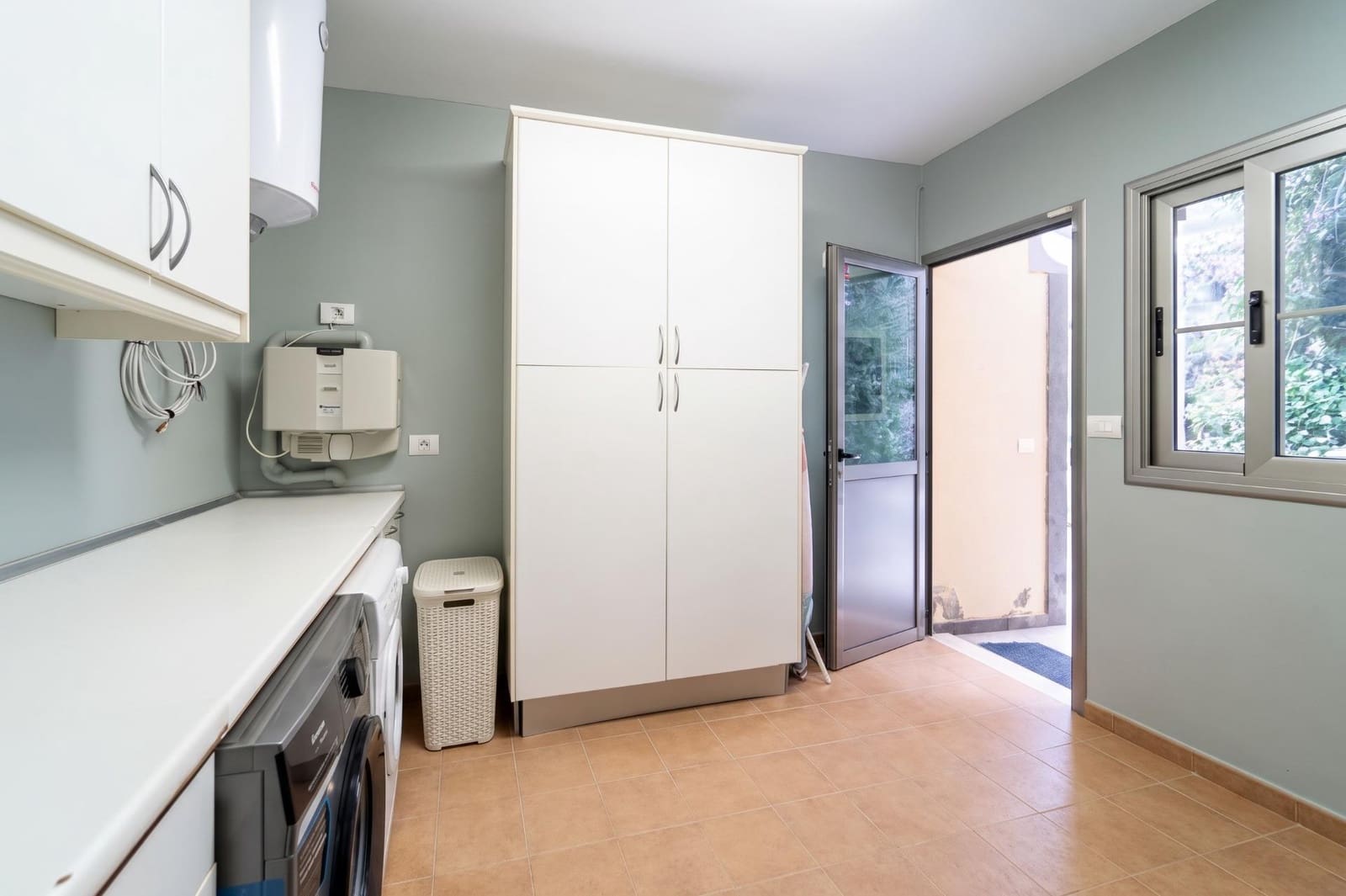 2 soverom Leilighet til salgs i Puerto Rico med svømmebasseng garasje - € 320 000 (Ref: 10180601)