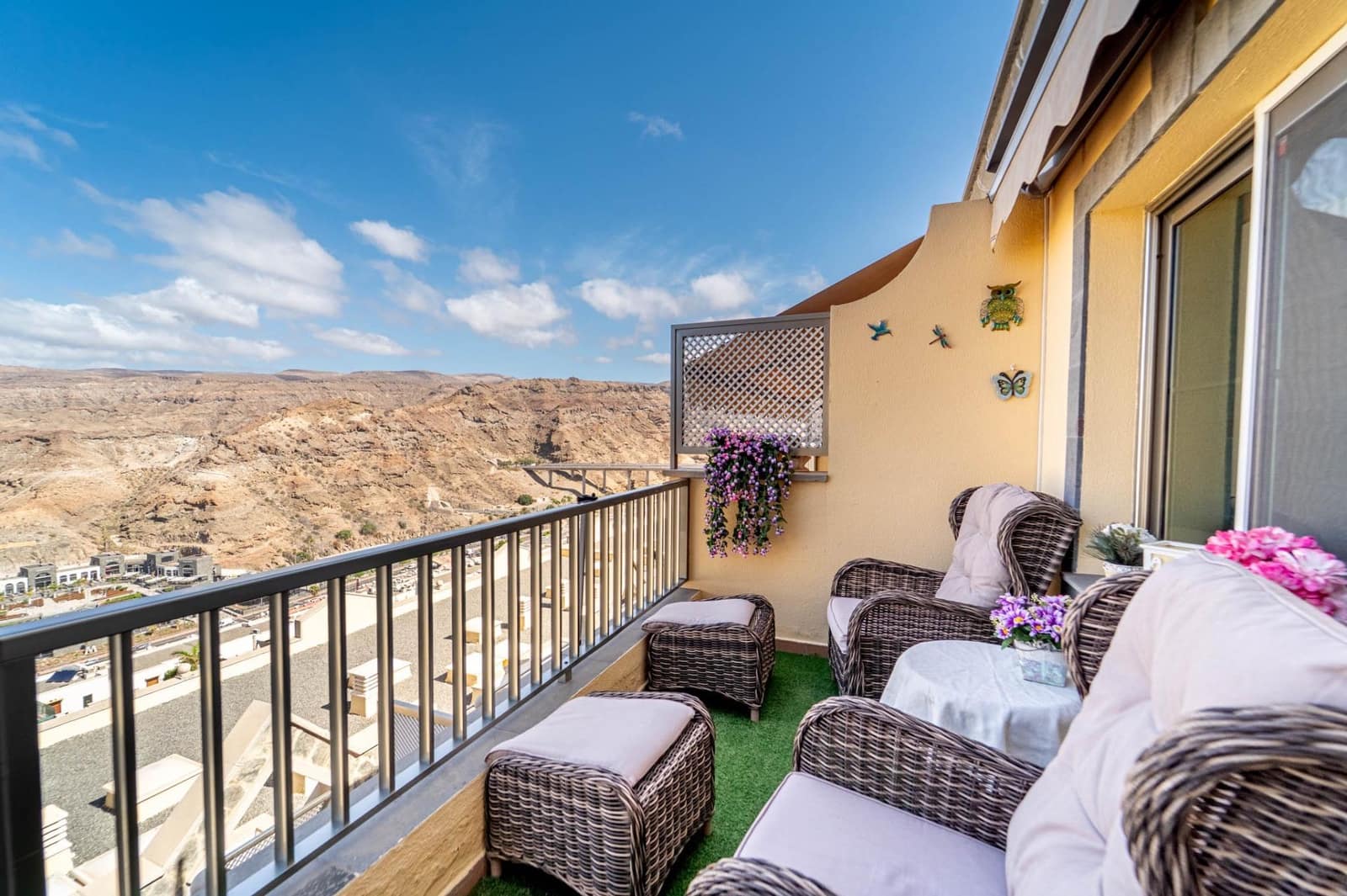 2 soverom Leilighet til salgs i Puerto Rico med svømmebasseng garasje - € 320 000 (Ref: 10180601)