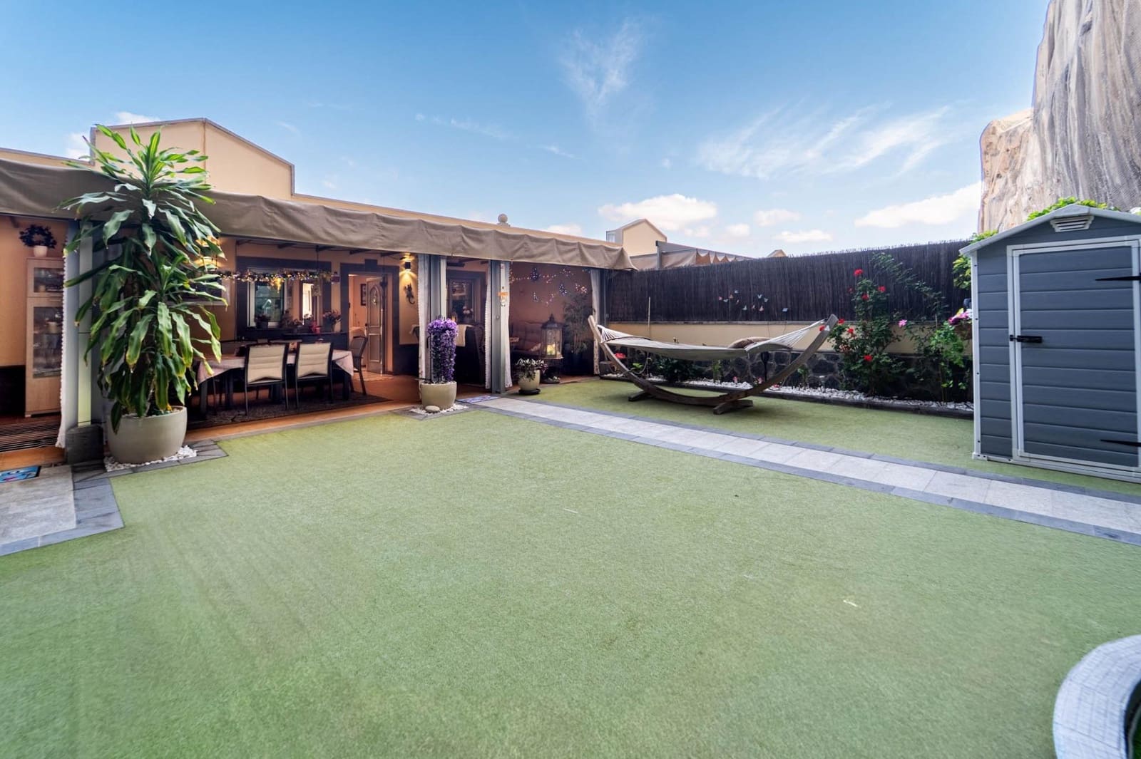 2 soverom Leilighet til salgs i Puerto Rico med svømmebasseng garasje - € 320 000 (Ref: 10180601)