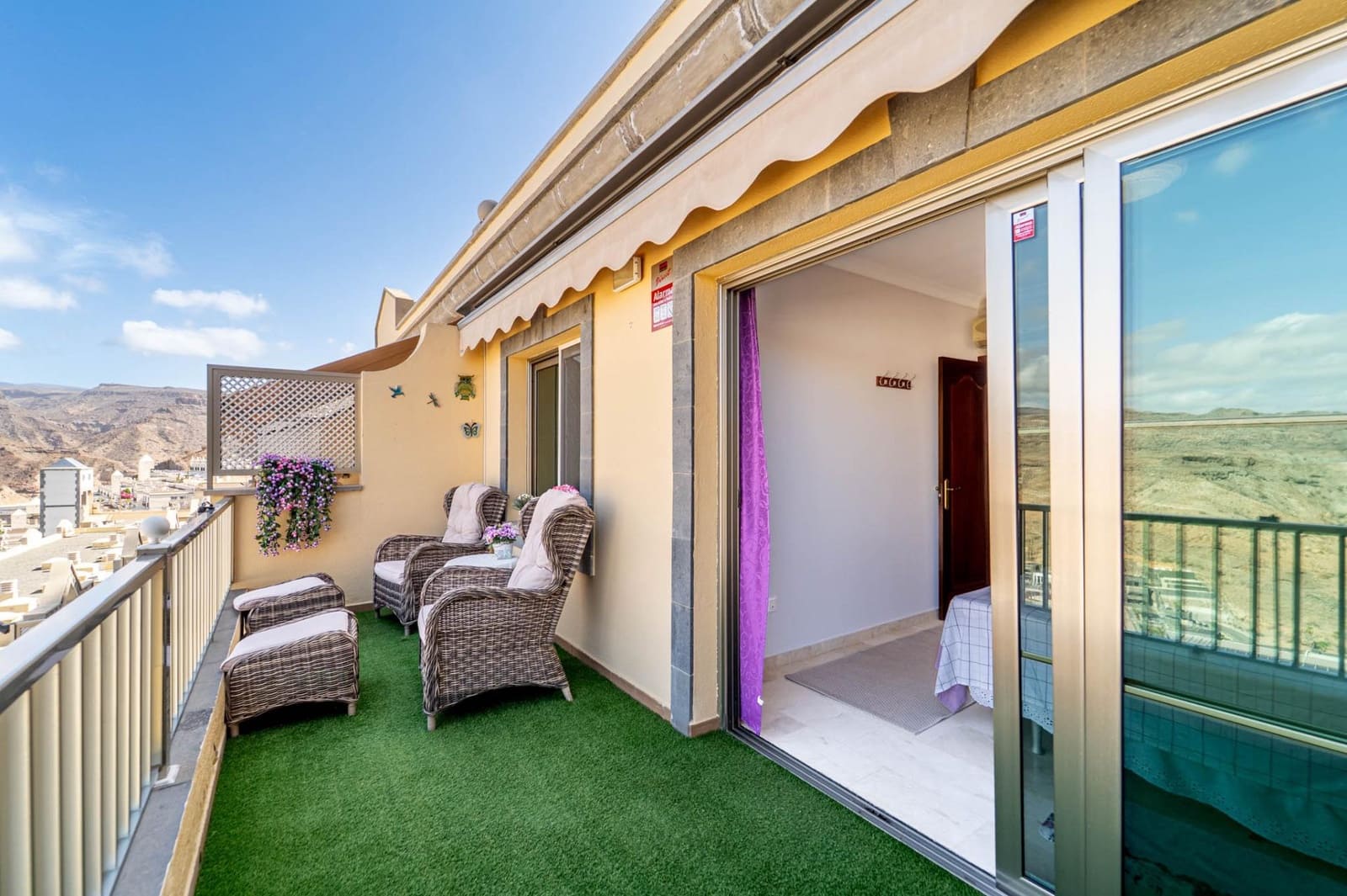 2 soverom Leilighet til salgs i Puerto Rico med svømmebasseng garasje - € 320 000 (Ref: 10180601)