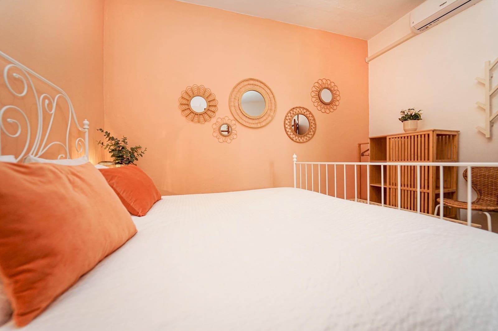 2 slaapkamer Huis te koop in Mogan - € 395.000 (Ref: 8610719)