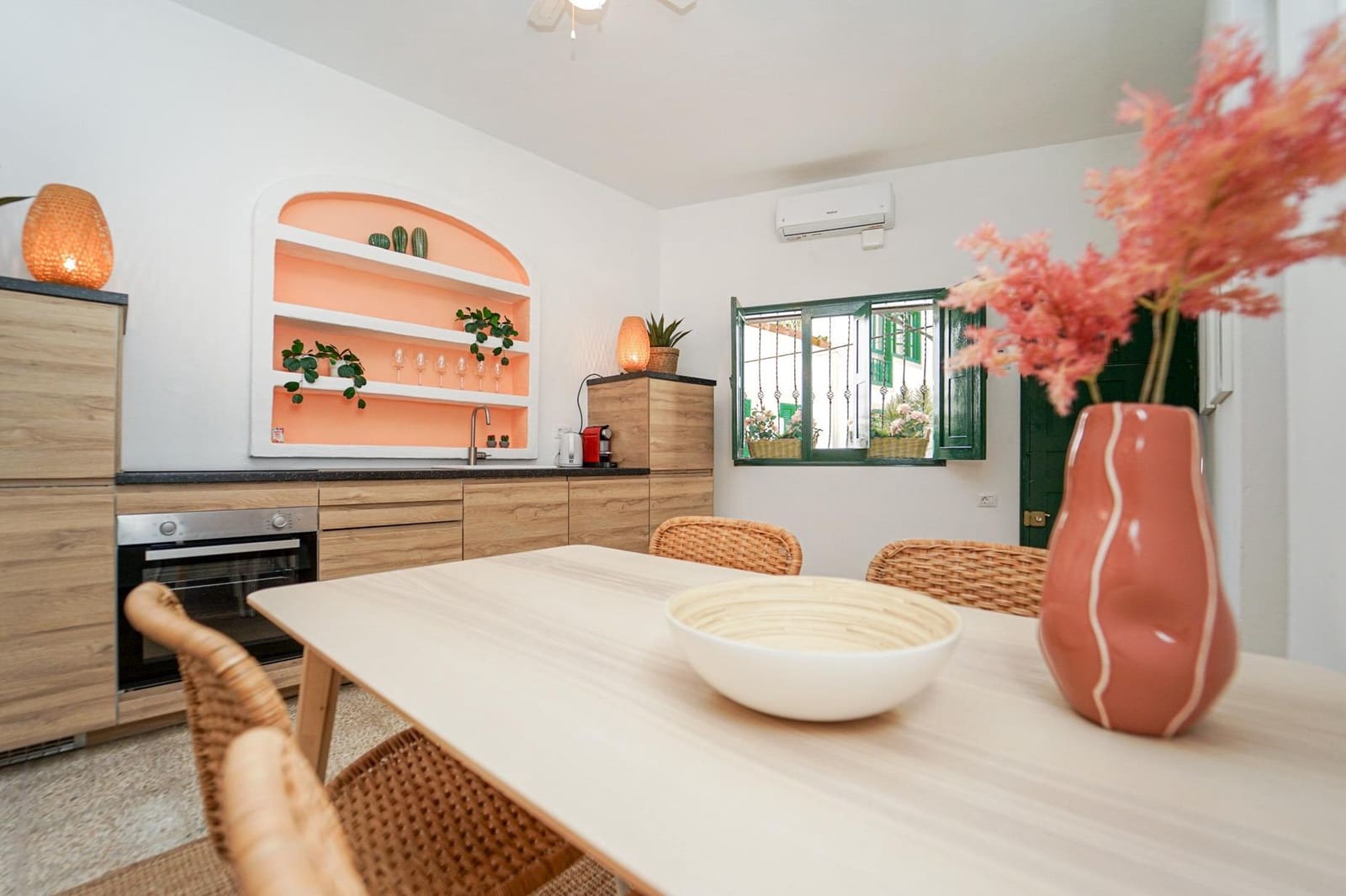 2 slaapkamer Huis te koop in Mogan - € 395.000 (Ref: 8610719)