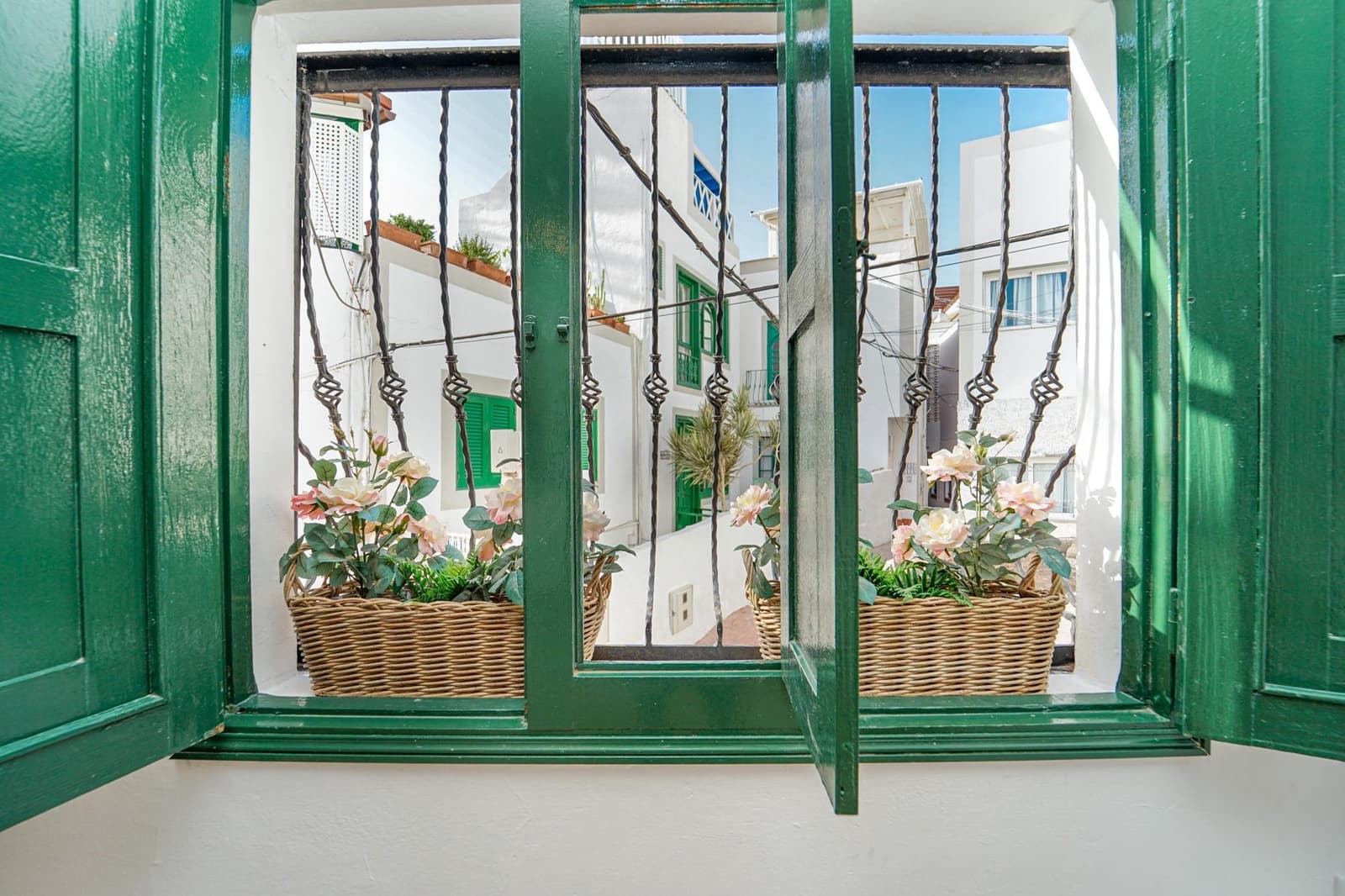 2 slaapkamer Huis te koop in Mogan - € 395.000 (Ref: 8610719)