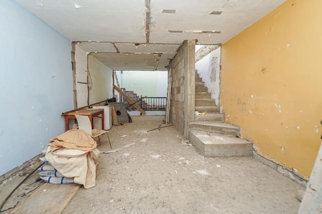 4 quarto Moradia em Banda para venda em Mogán - 265 000 € (Ref: 8623719)