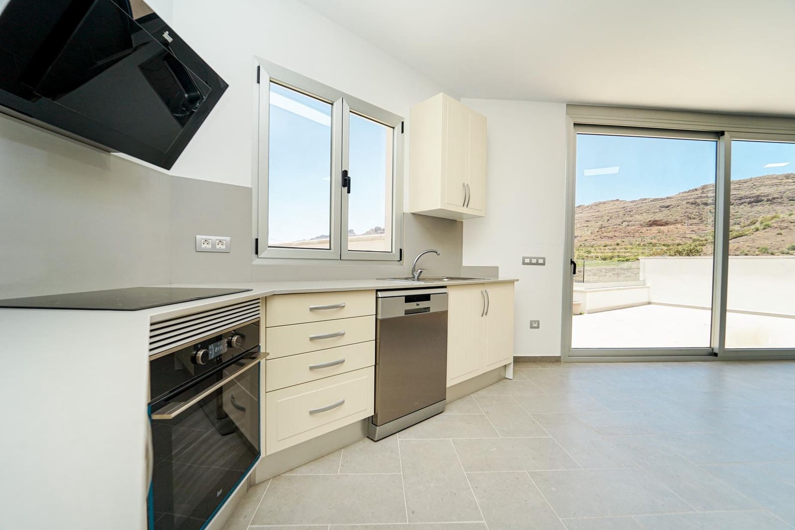 4 soveværelse Finca/Landehus til salg i Mogan - € 395.000 (Ref: 9020780)