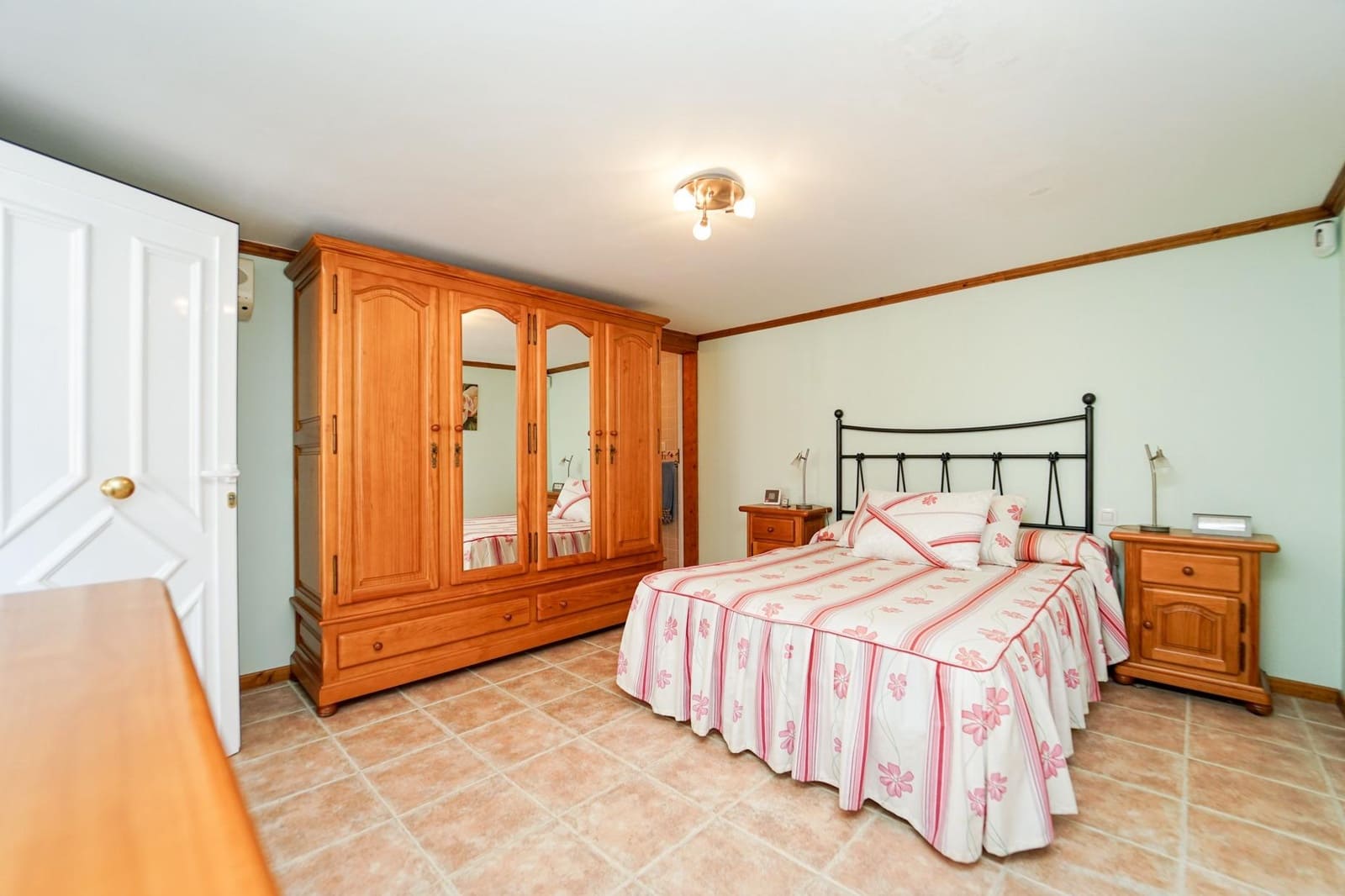 4 soverom Finca/Herregård til salgs i San Bartolome de Tirajana med svømmebasseng garasje - € 248 000 (Ref: 9036907)