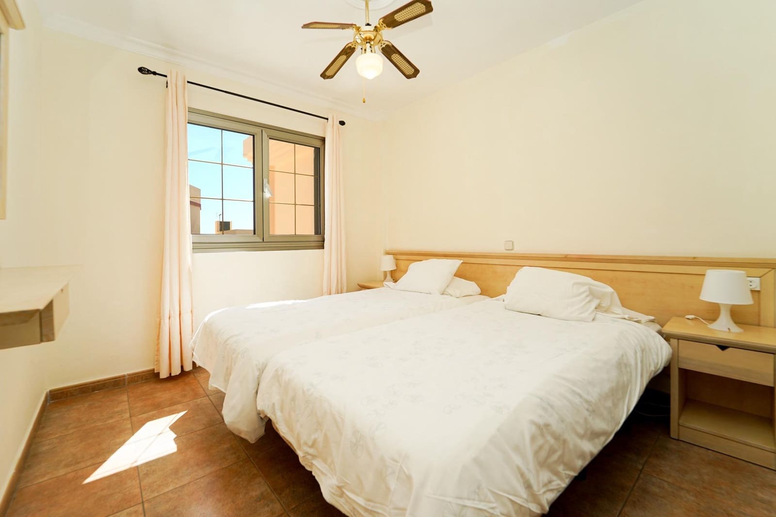 2 soveværelse Lejlighed til salg i Mogan med swimmingpool - € 320.000 (Ref: 9228797)