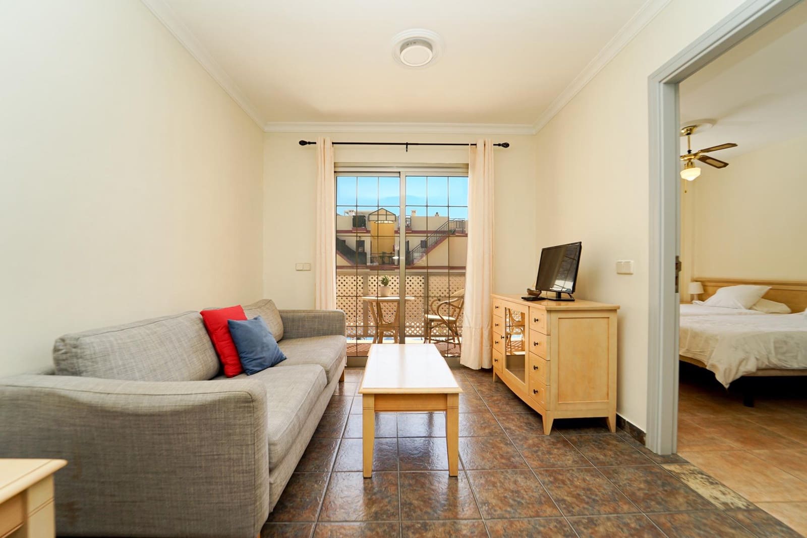 2 soveværelse Lejlighed til salg i Mogan med swimmingpool - € 320.000 (Ref: 9228797)